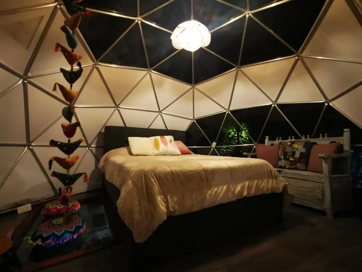 Campo de lujo Fantasia Glamping Bogotá Colombia