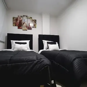 Luminoso Y Confortable Apt. A 6 Minutos Del Aeropuerto El Dorado. Bogotá